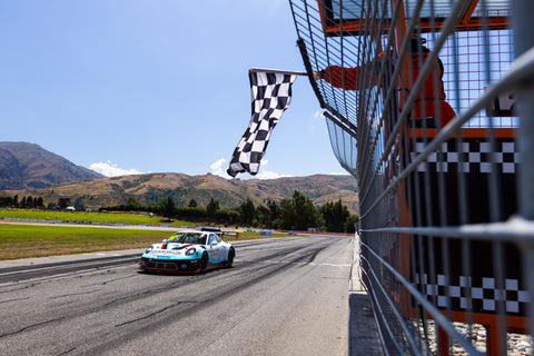 Jono Lester and Heremana Malmezac win in Highlands onboard the Porsche GT3 Cup MR for Prime Speed Sport and FHK Racing.